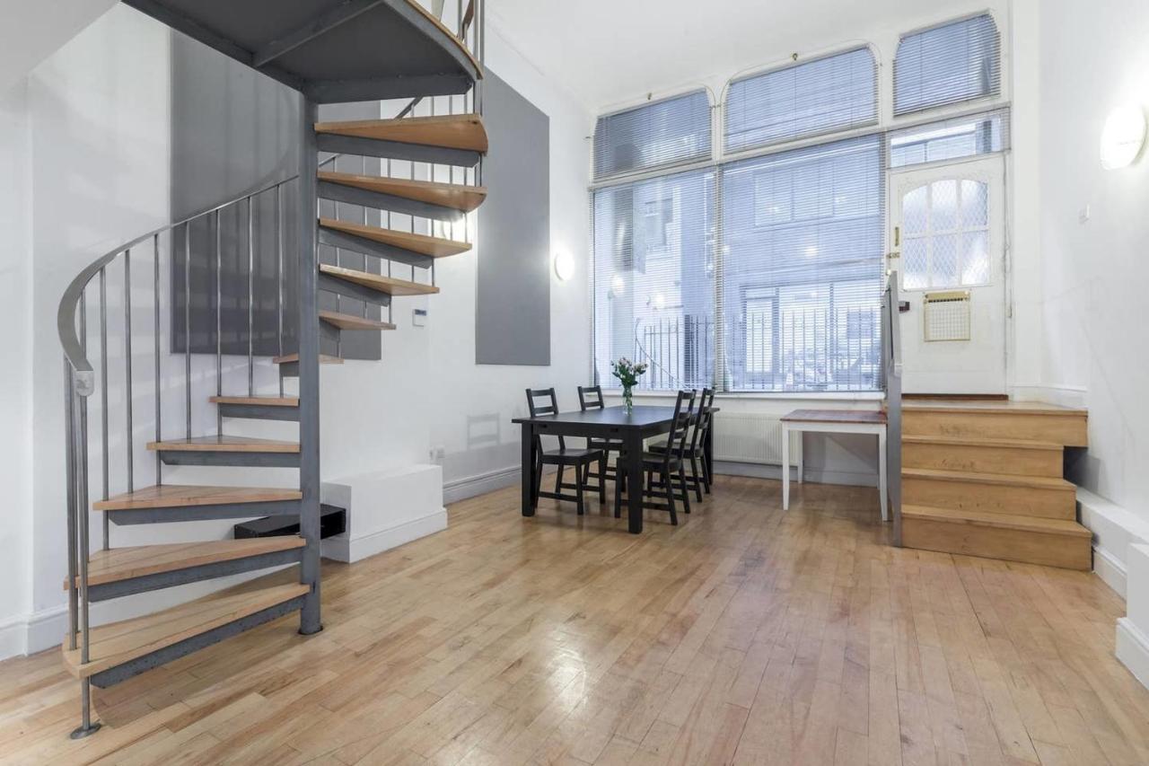 Amazing 2Br Triplex Apartment 2Mins From Oxford Street Apartment *